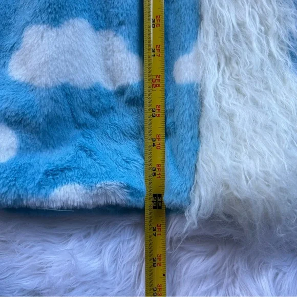 🪻[ Dolls Kill ] x dELiA*s Dreamscape Love Faux Fur Cloud Print Coat Festival - Picture 11 of 13